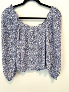 American Eagle Outfitters Lavender Floral Button-Front Peasant Blouse